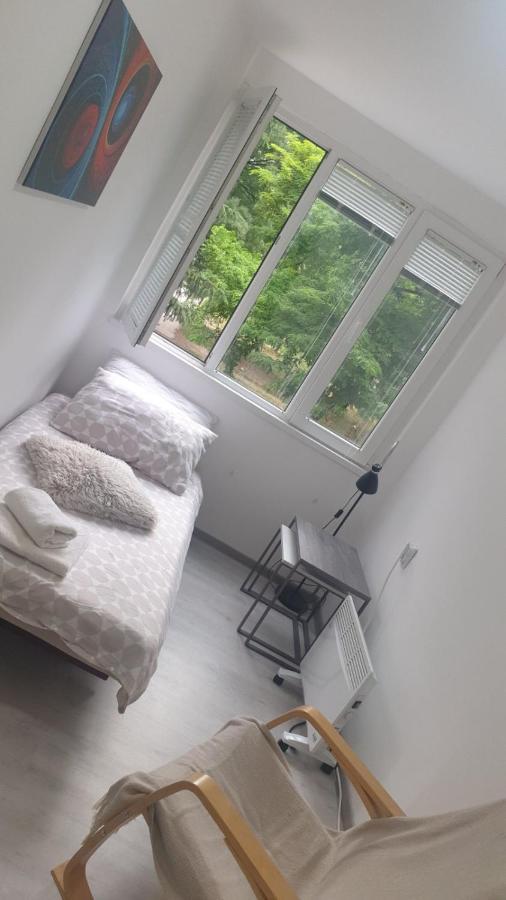 Lux Apartment 7, Parking Ni Exterior foto